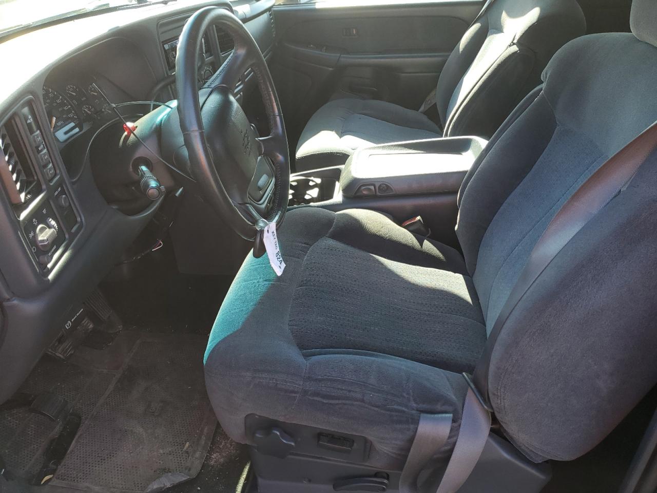 2002 Chevrolet Silverado - Image 7