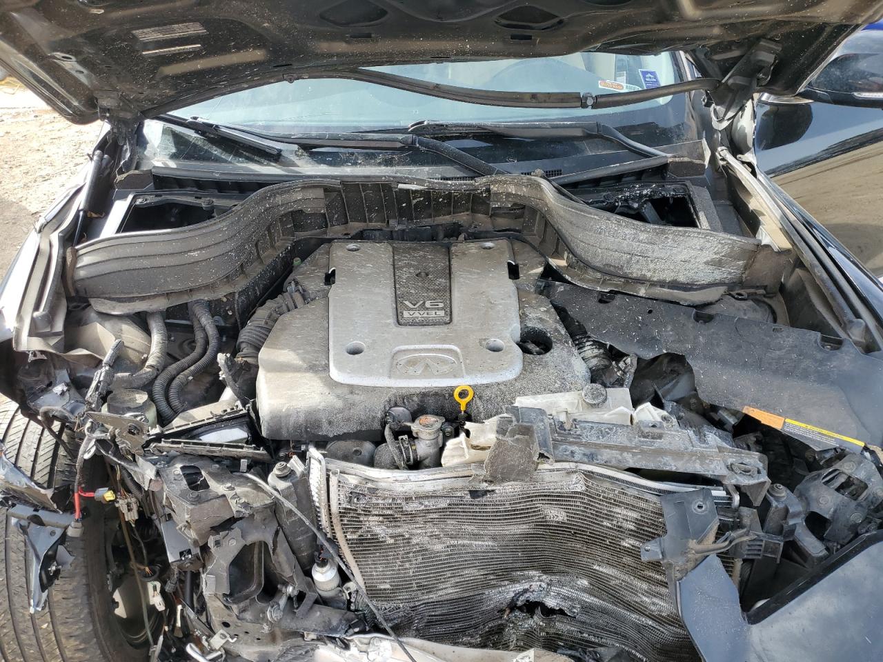 2016 Infiniti QX50 - Image 13