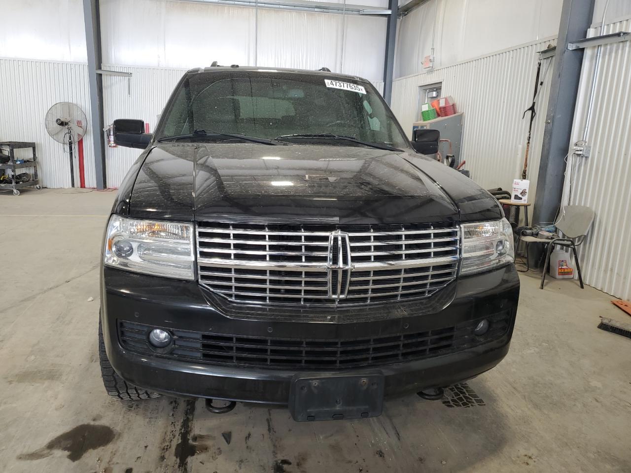 2012 Lincoln Navigator - Image 5