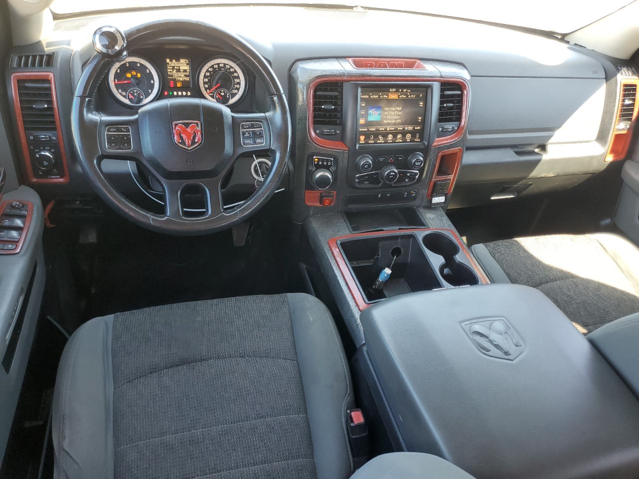 2014 RAM 1500 - Image 8