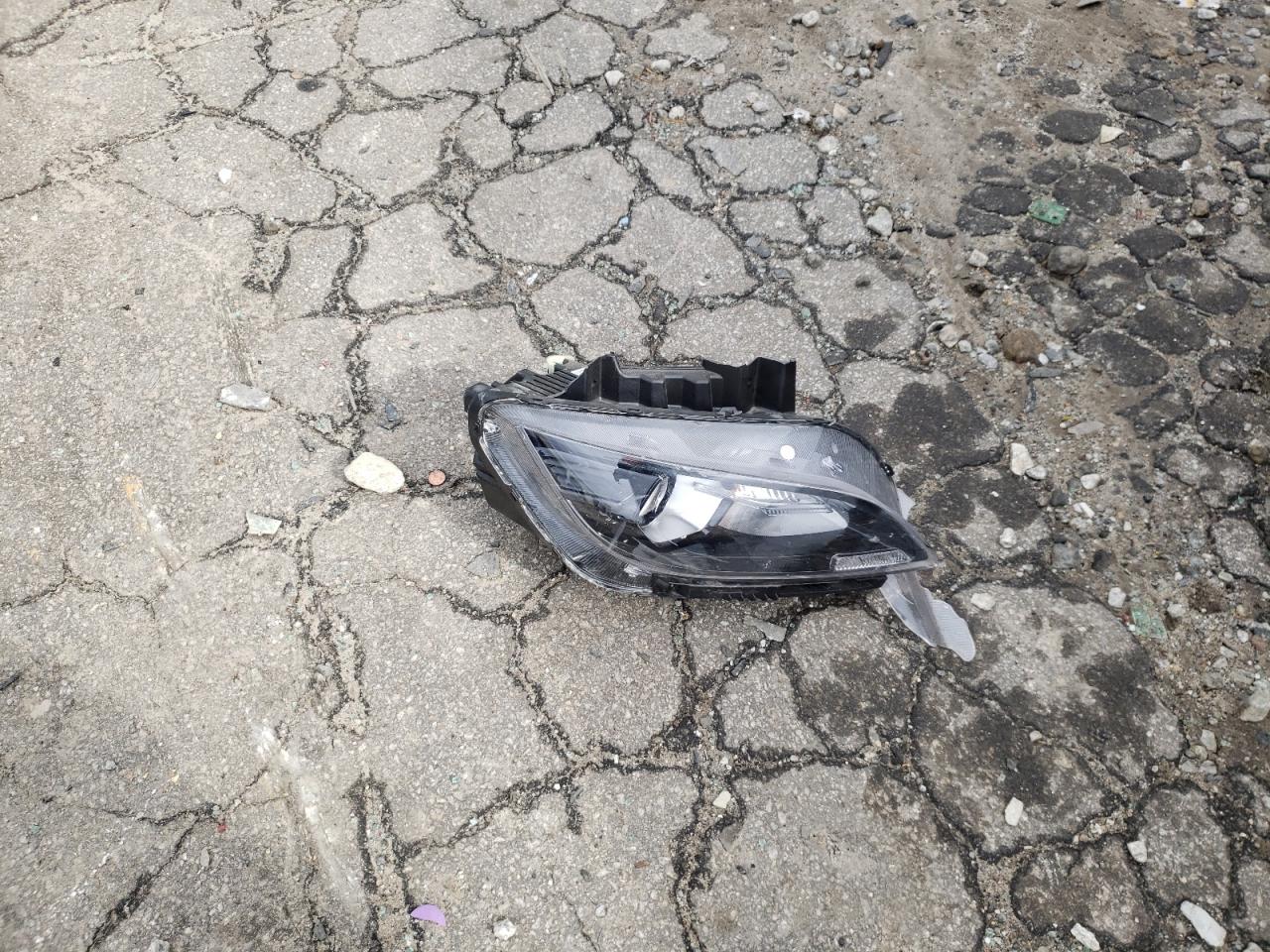 2022 Hyundai Kona - Image 13