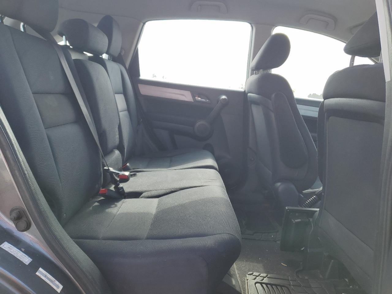 2010 Honda CR-V - Image 11