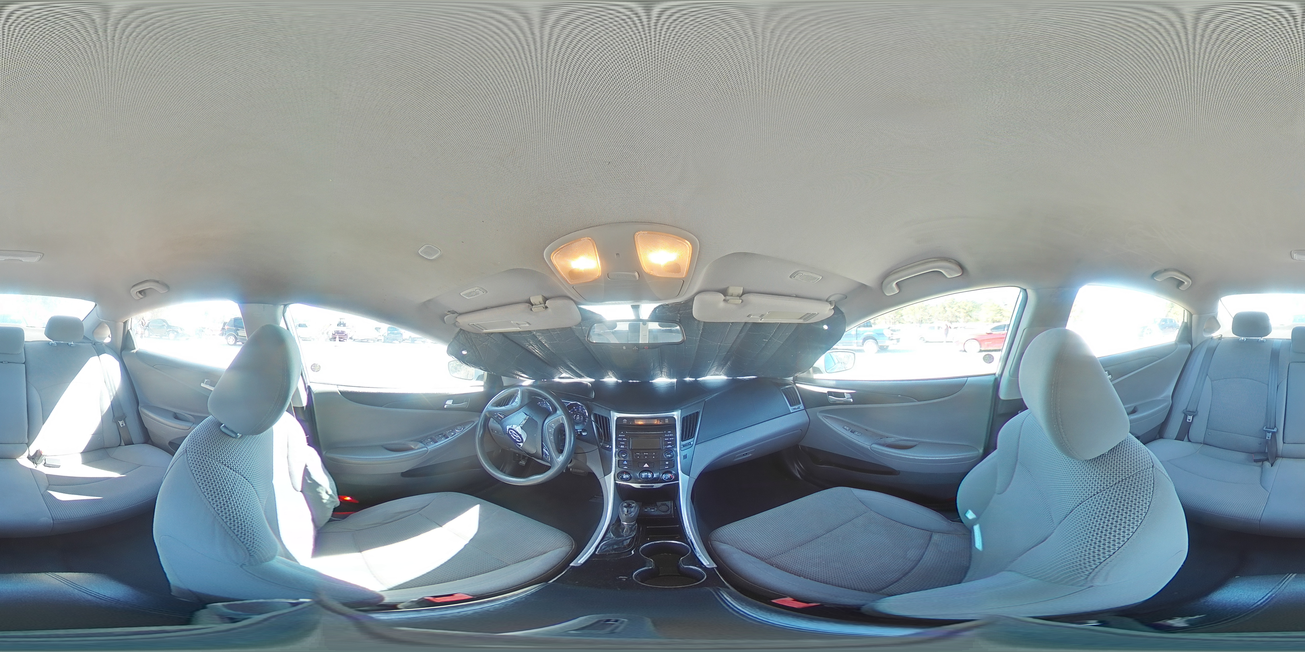 2014 Hyundai Sonata - Image 14