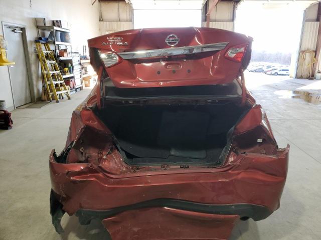  NISSAN ALTIMA 2017 Czerwony