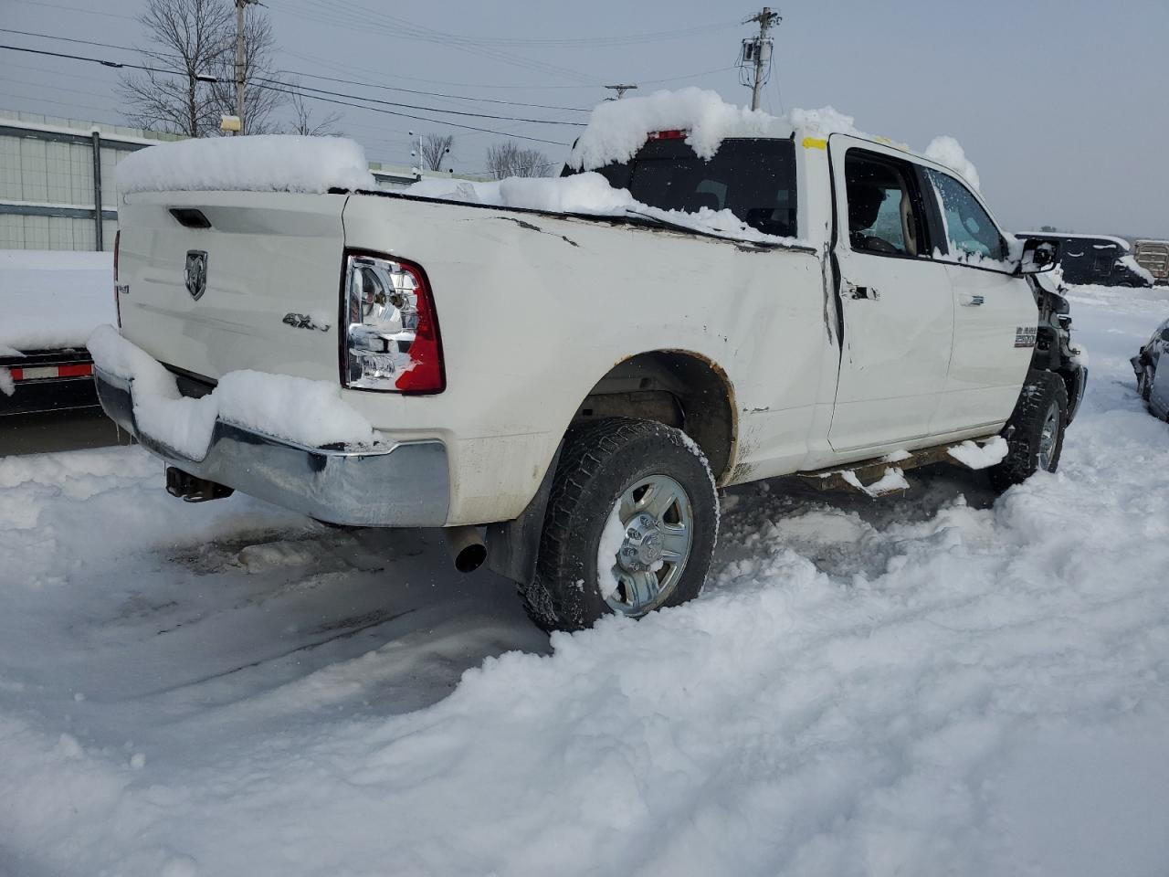 2017 RAM 2500 - Image 3