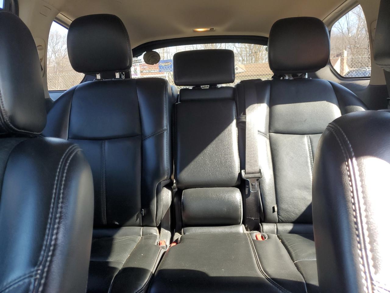 2015 Nissan Pathfinder - Image 10
