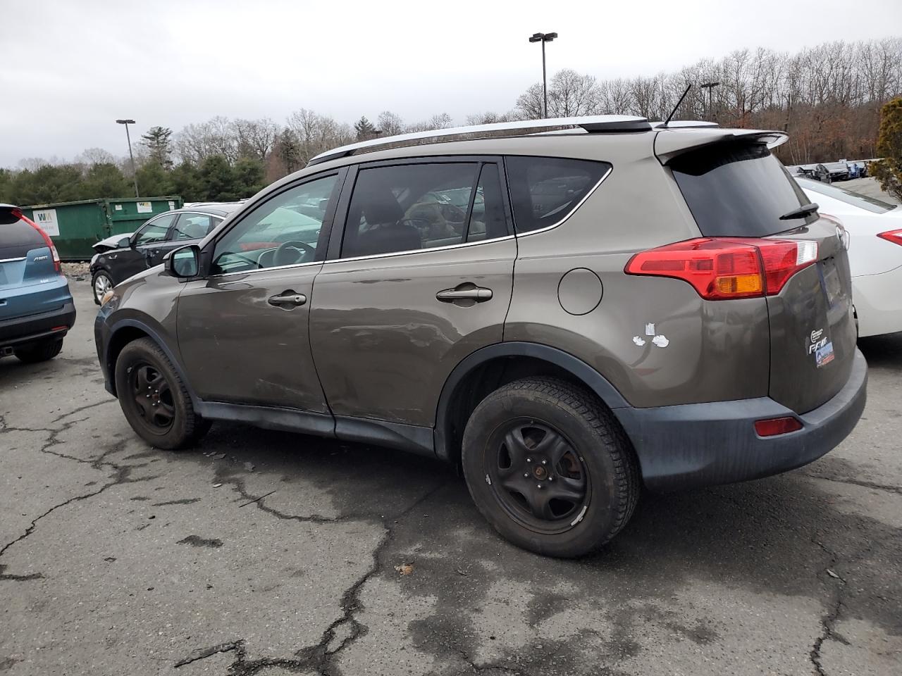 2013 Toyota RAV 4 - Image 2