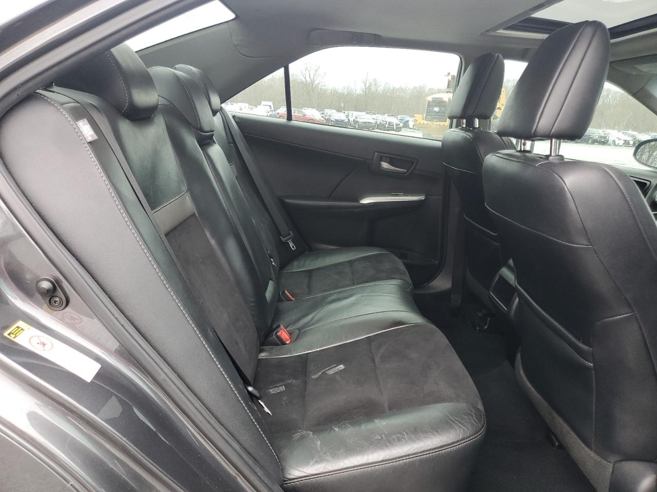 2012 Toyota Camry - Image 11