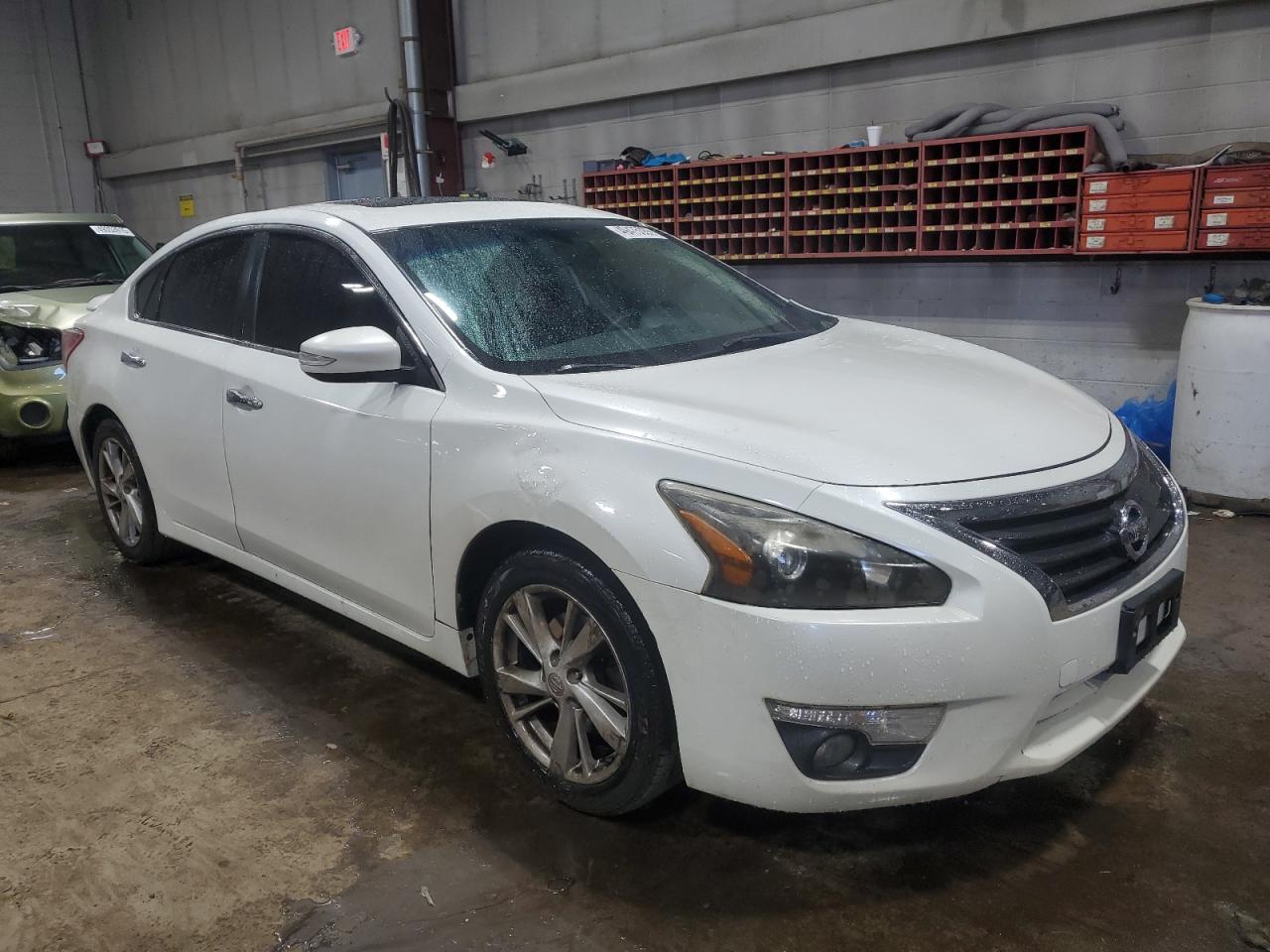 2013 Nissan Altima - Image 4