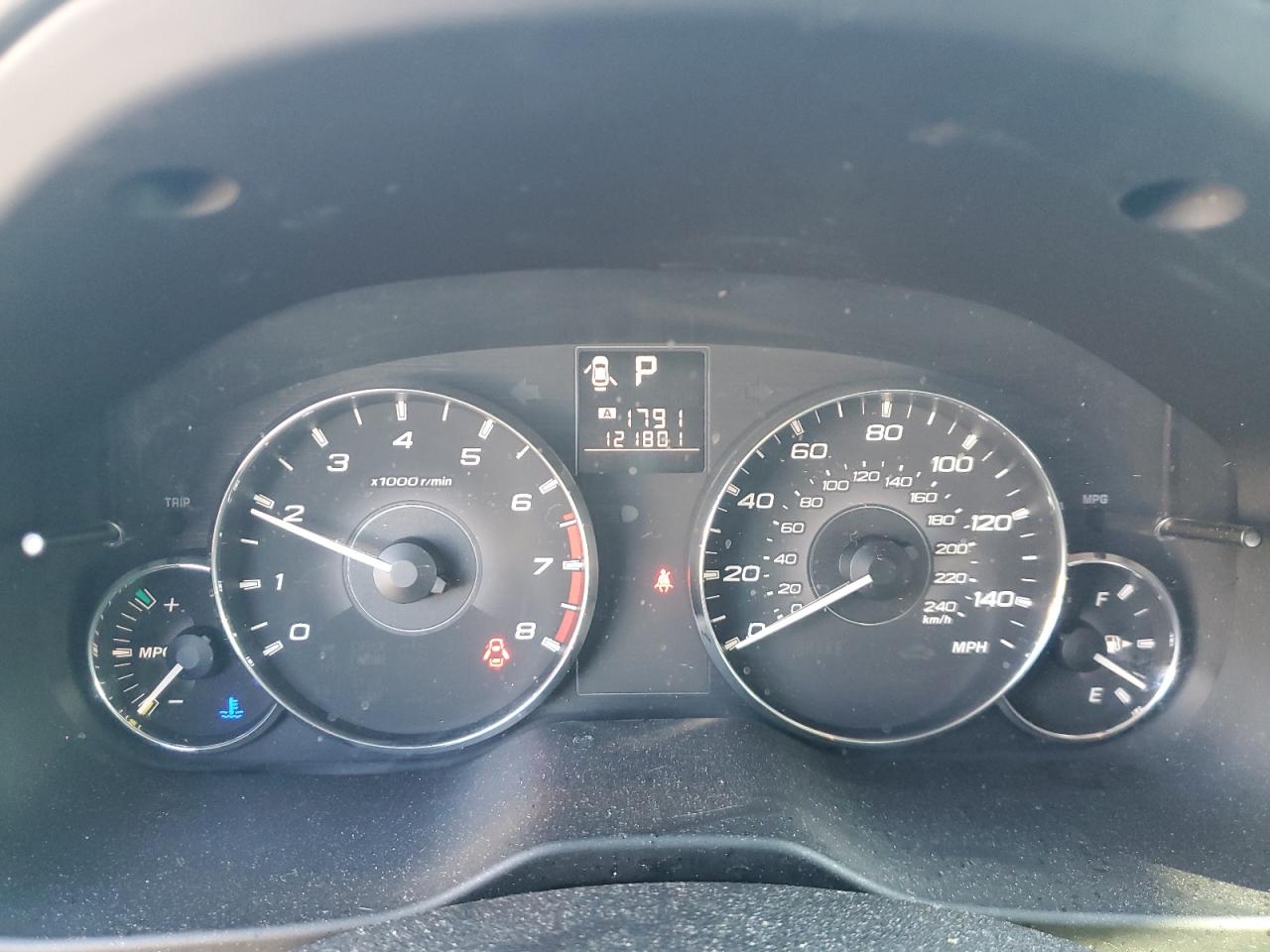 2011 Subaru Outback - Image 9