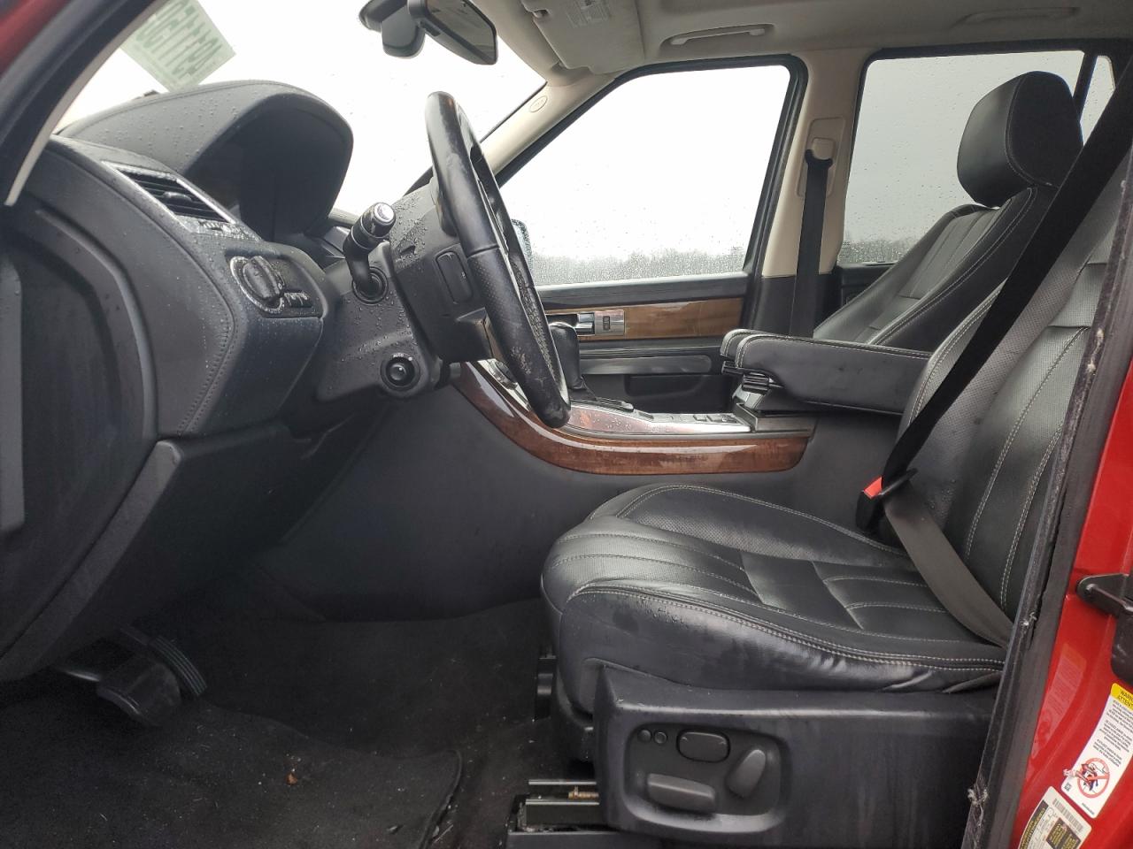 2013 Land Rover Range Rover - Image 7