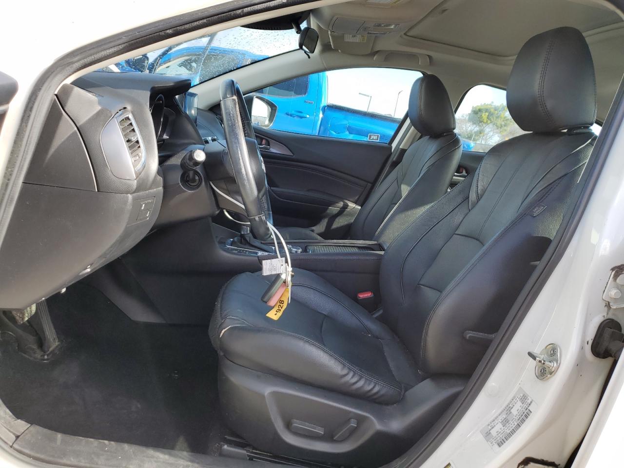 2018 Mazda 3 - Image 7