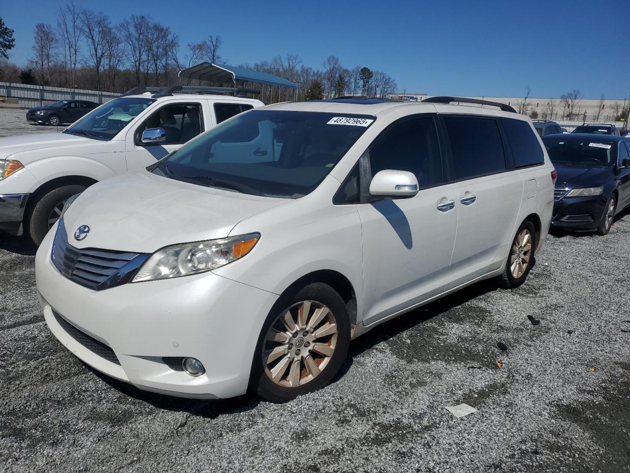 2014 Toyota Sienna Xle იყიდება Spartanburg-ში, SC - Front End