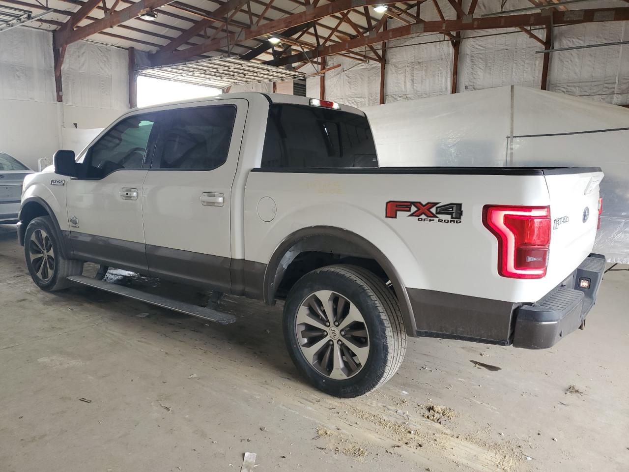 2015 Ford F-150 - Image 2