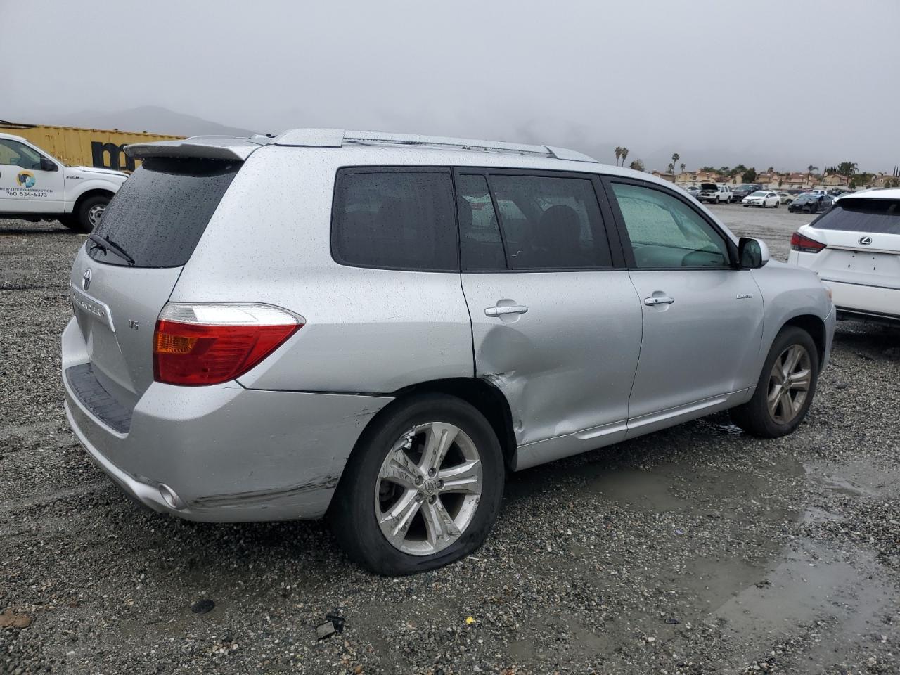 2009 Toyota Highlander - Image 3