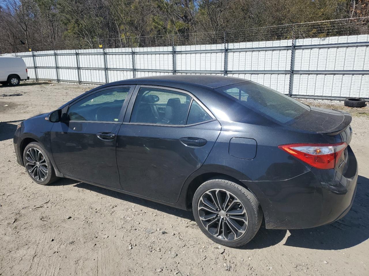 2015 Toyota Corolla - Image 2