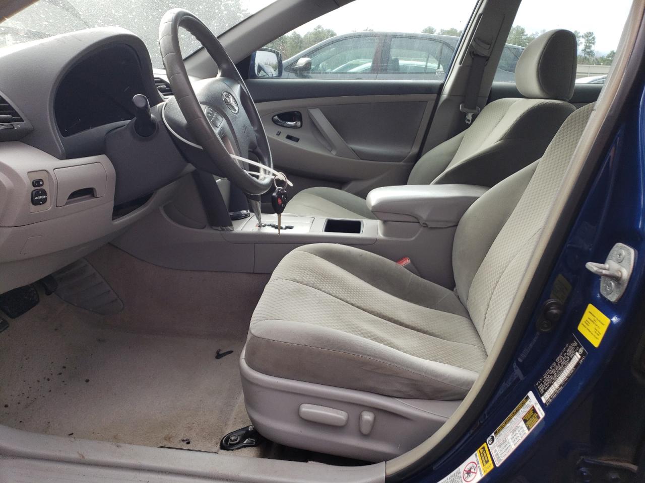 2009 Toyota Camry - Image 7