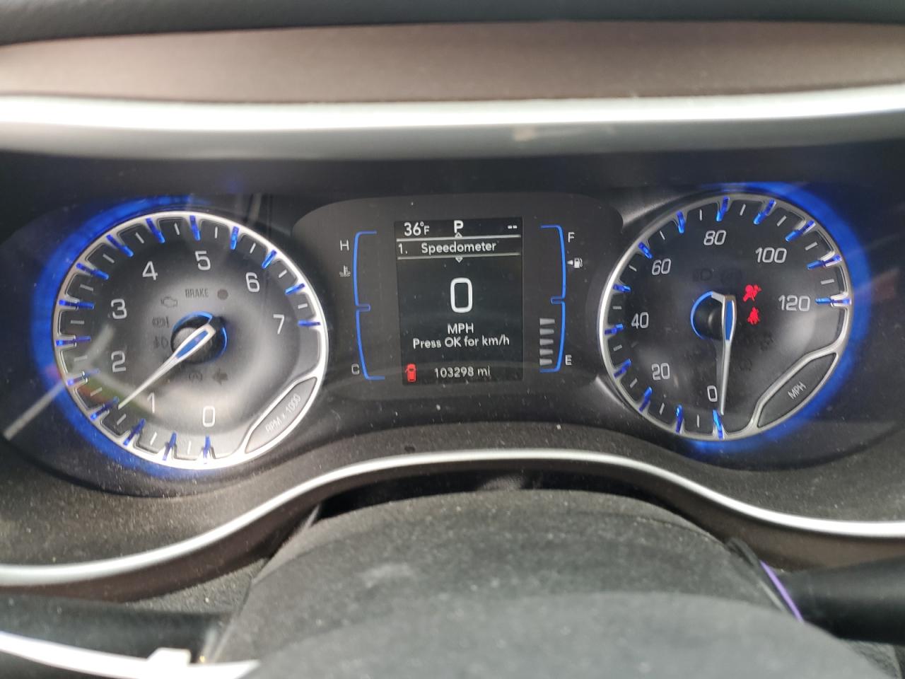2018 Chrysler Pacifica - Image 9