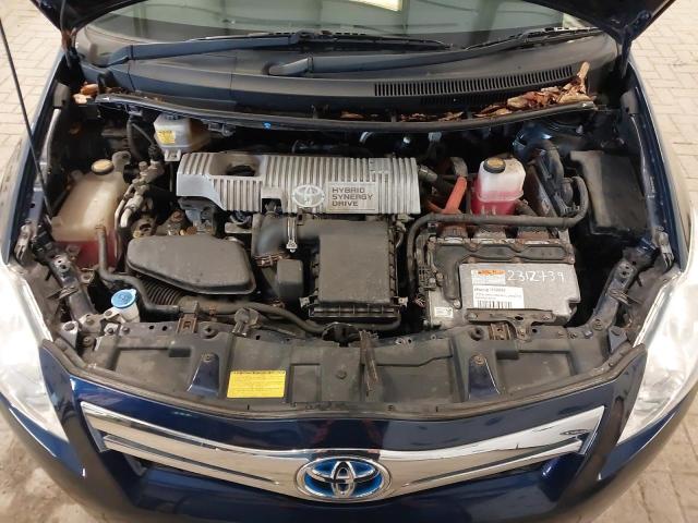 2012 TOYOTA AURIS HYBR