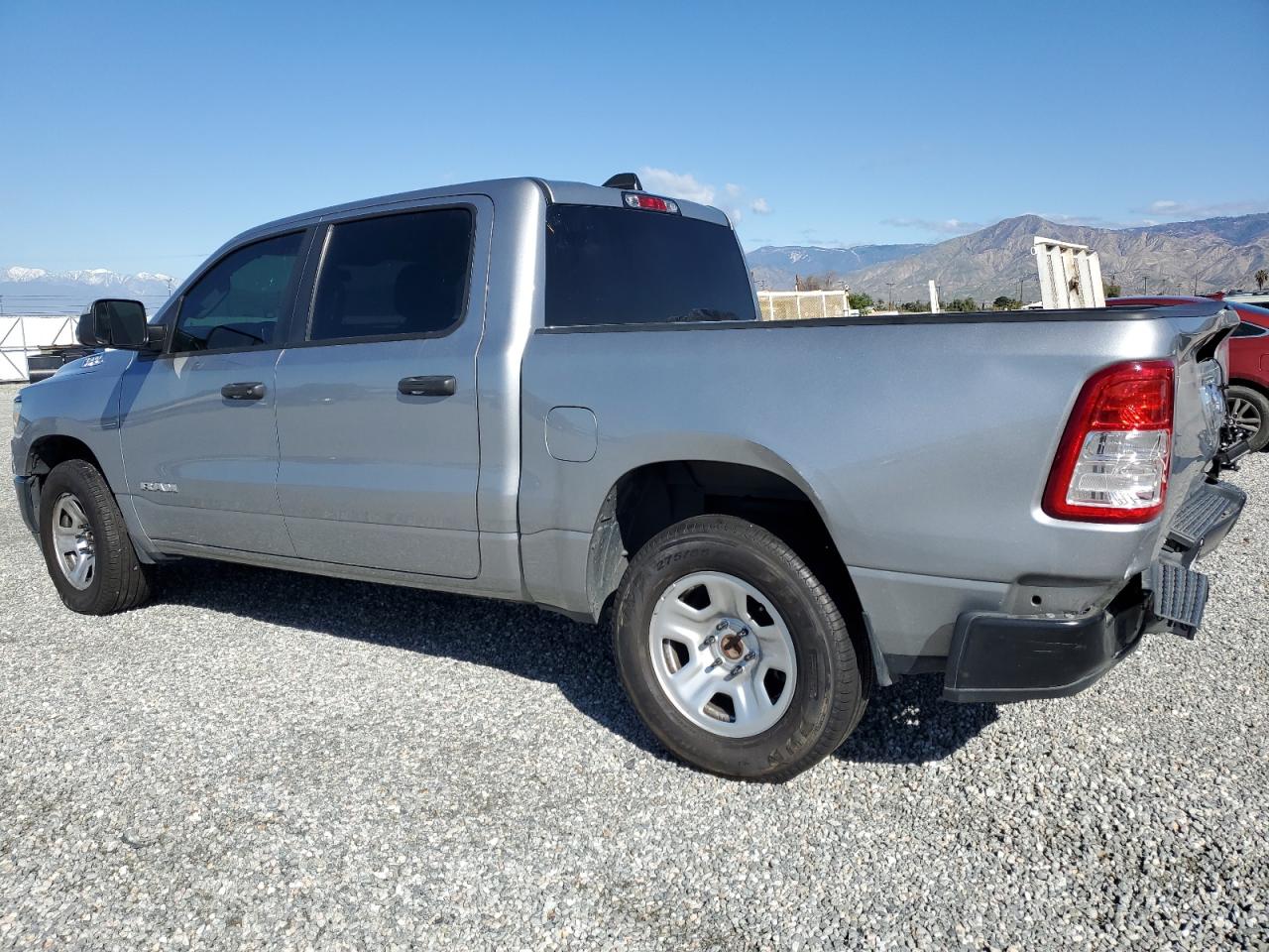 2019 RAM 1500 - Image 2