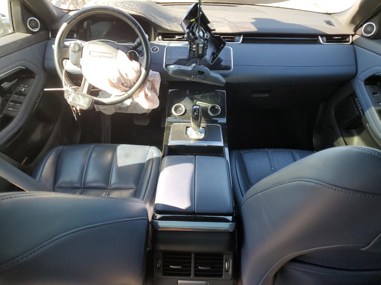 2020 Land Rover Range Rover - Image 8