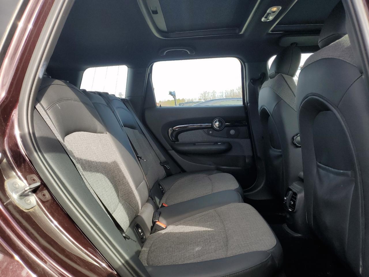 2016 MINI Cooper - Image 11