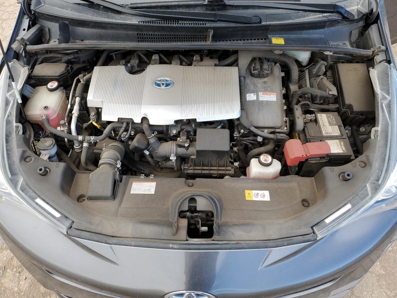 2016 Toyota Prius - Image 13
