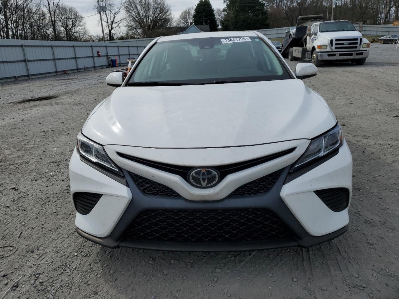 2019 Toyota Camry - Image 5