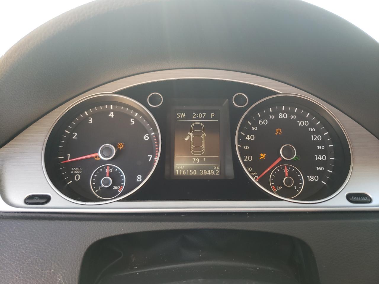 2013 Volkswagen Passat CC - Image 9