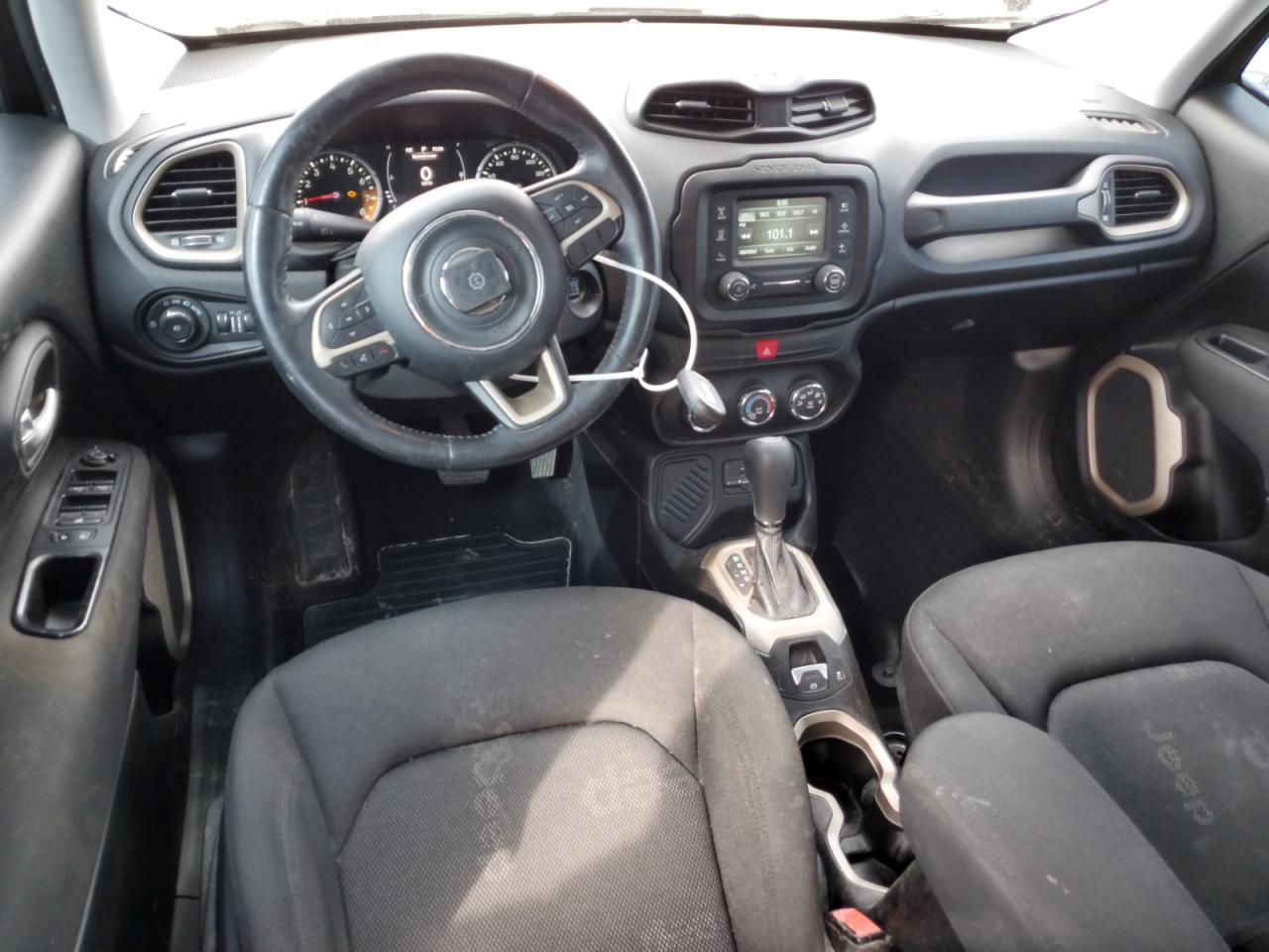 2016 Jeep Renegade - Image 8