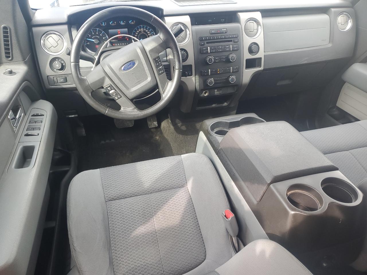 2011 Ford F-150 - Image 8