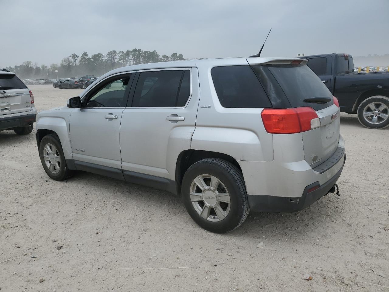 2012 GMC Terrain - Image 2