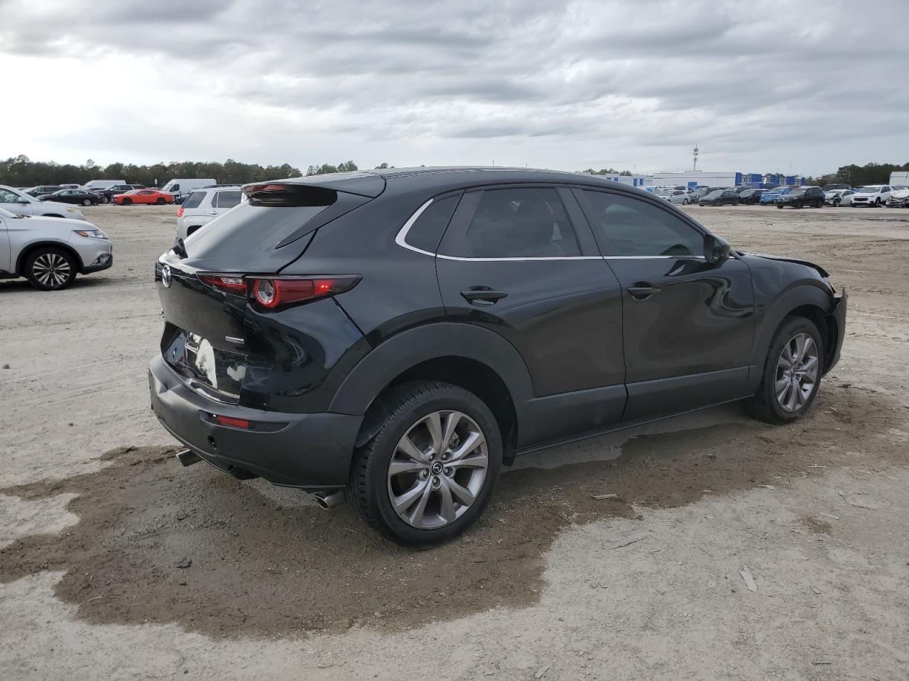 2021 Mazda CX-30 - Image 3