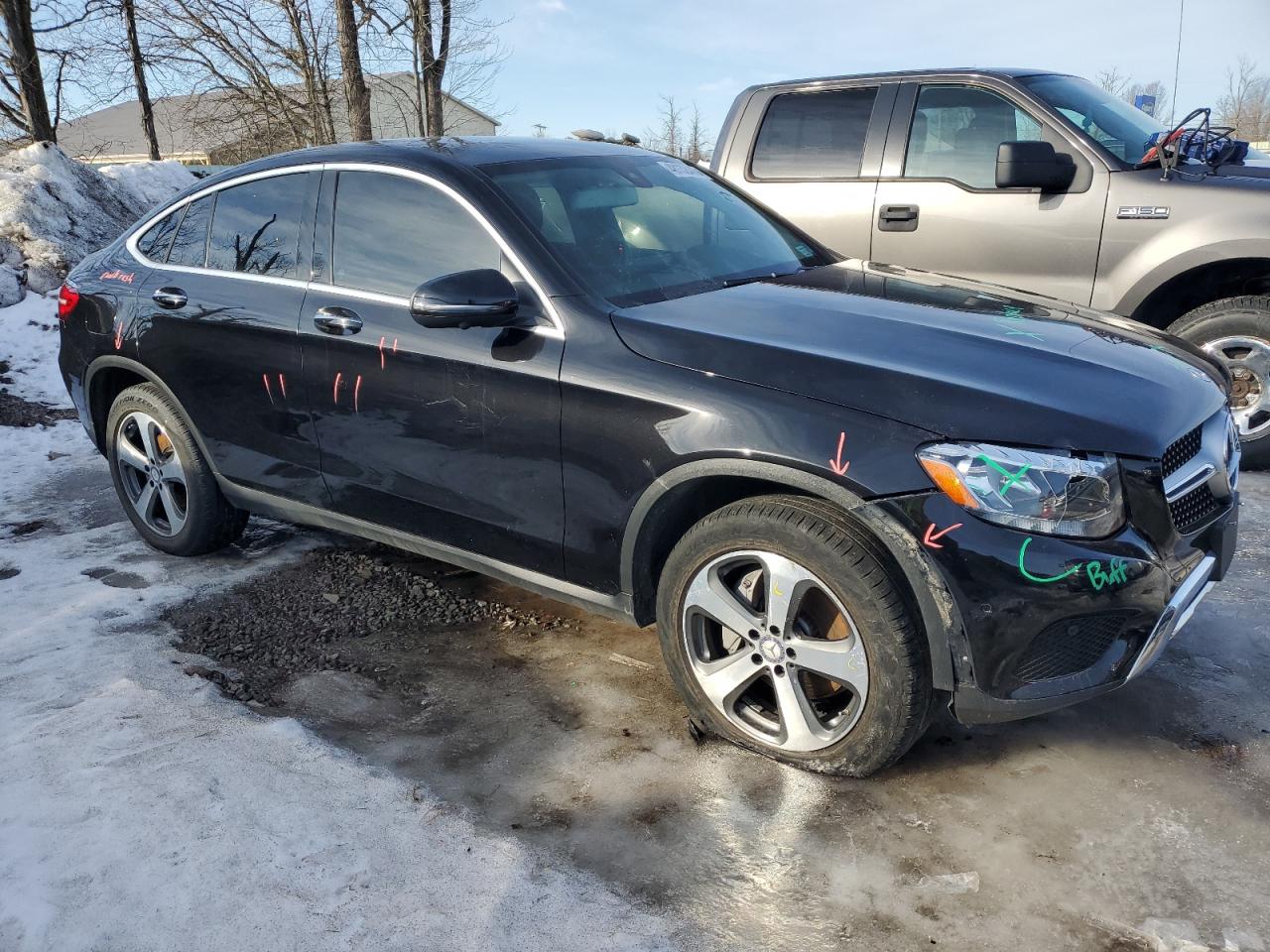 2017 Mercedes-Benz GLC - Image 4