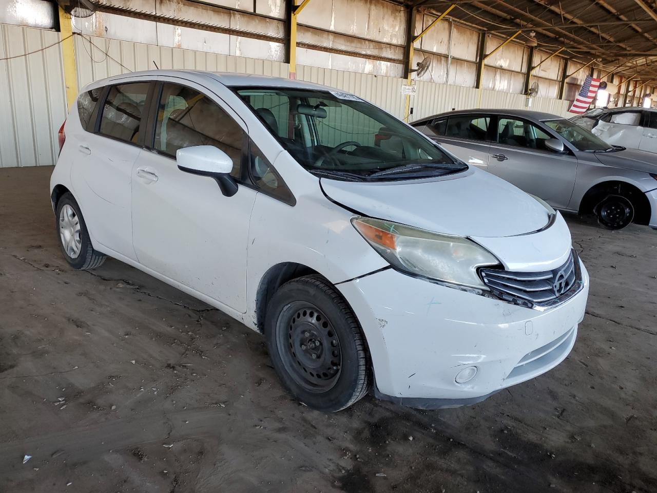 2015 Nissan Versa - Image 4