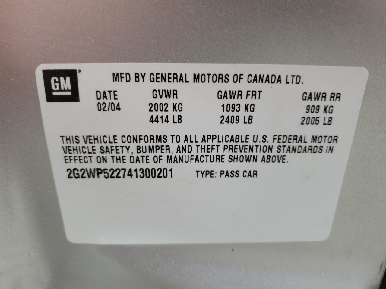 2004 Pontiac Grand Prix - Image 12