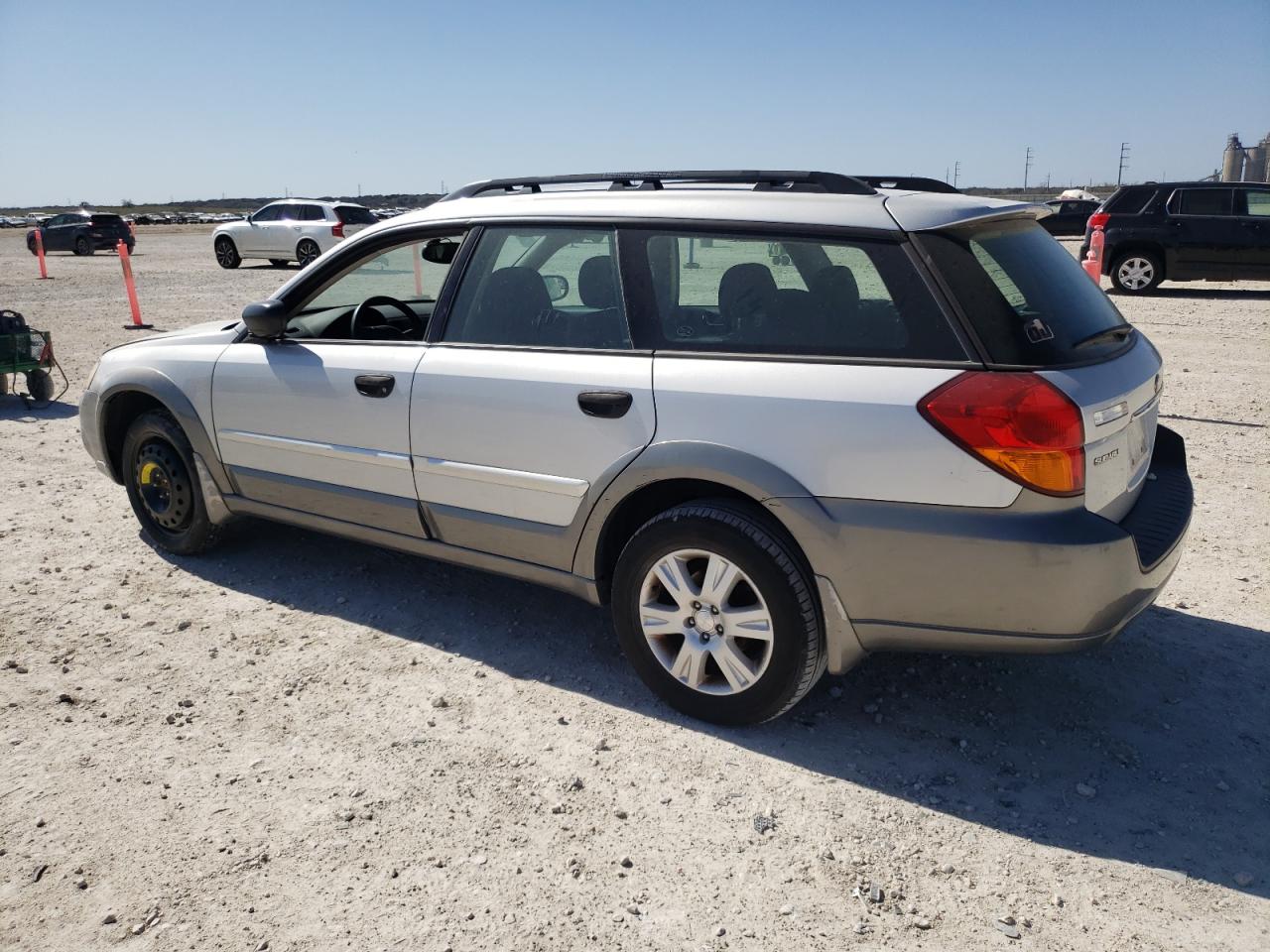 2005 Subaru Legacy - Image 2
