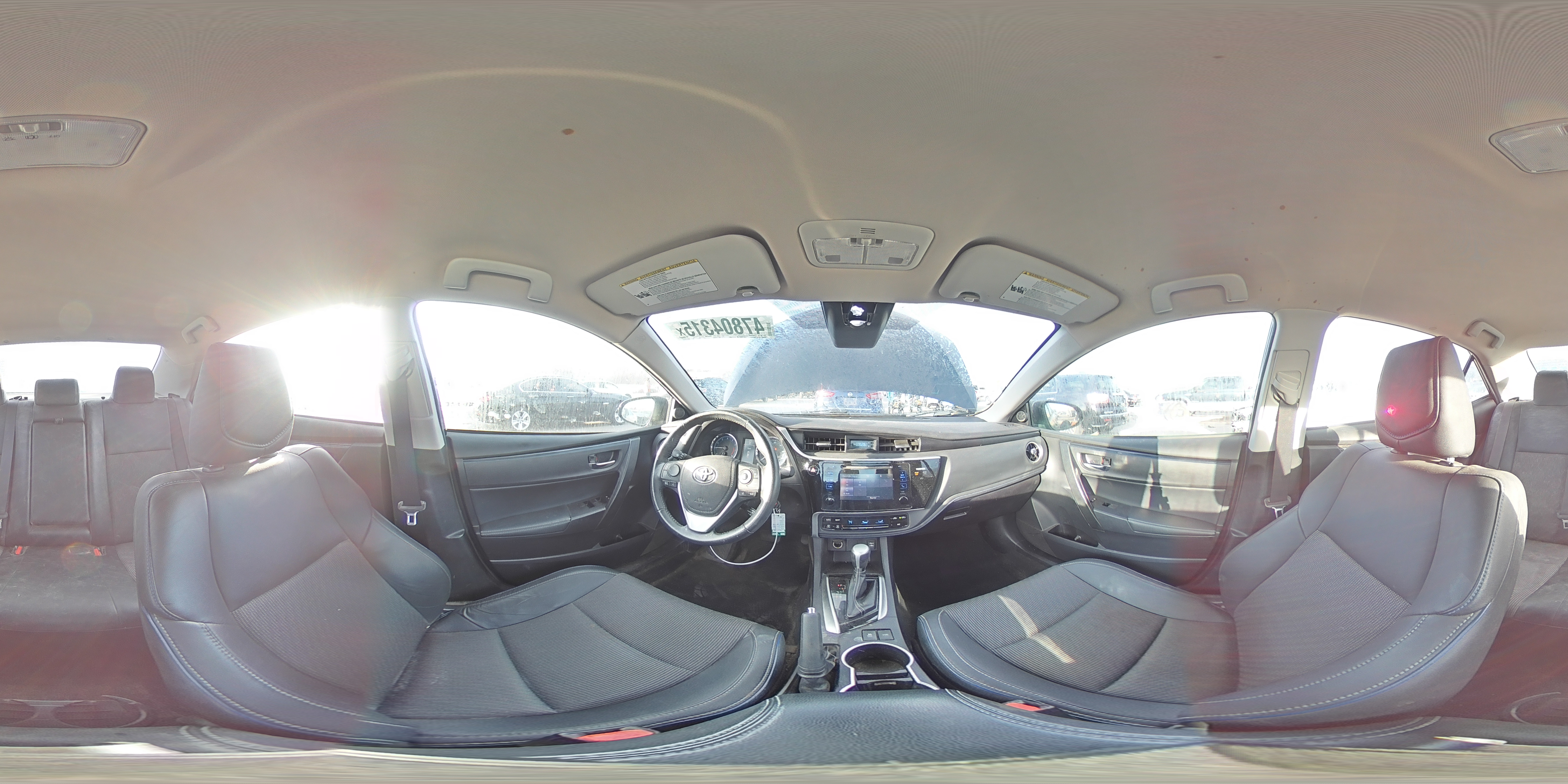 2017 Toyota Corolla - Image 15