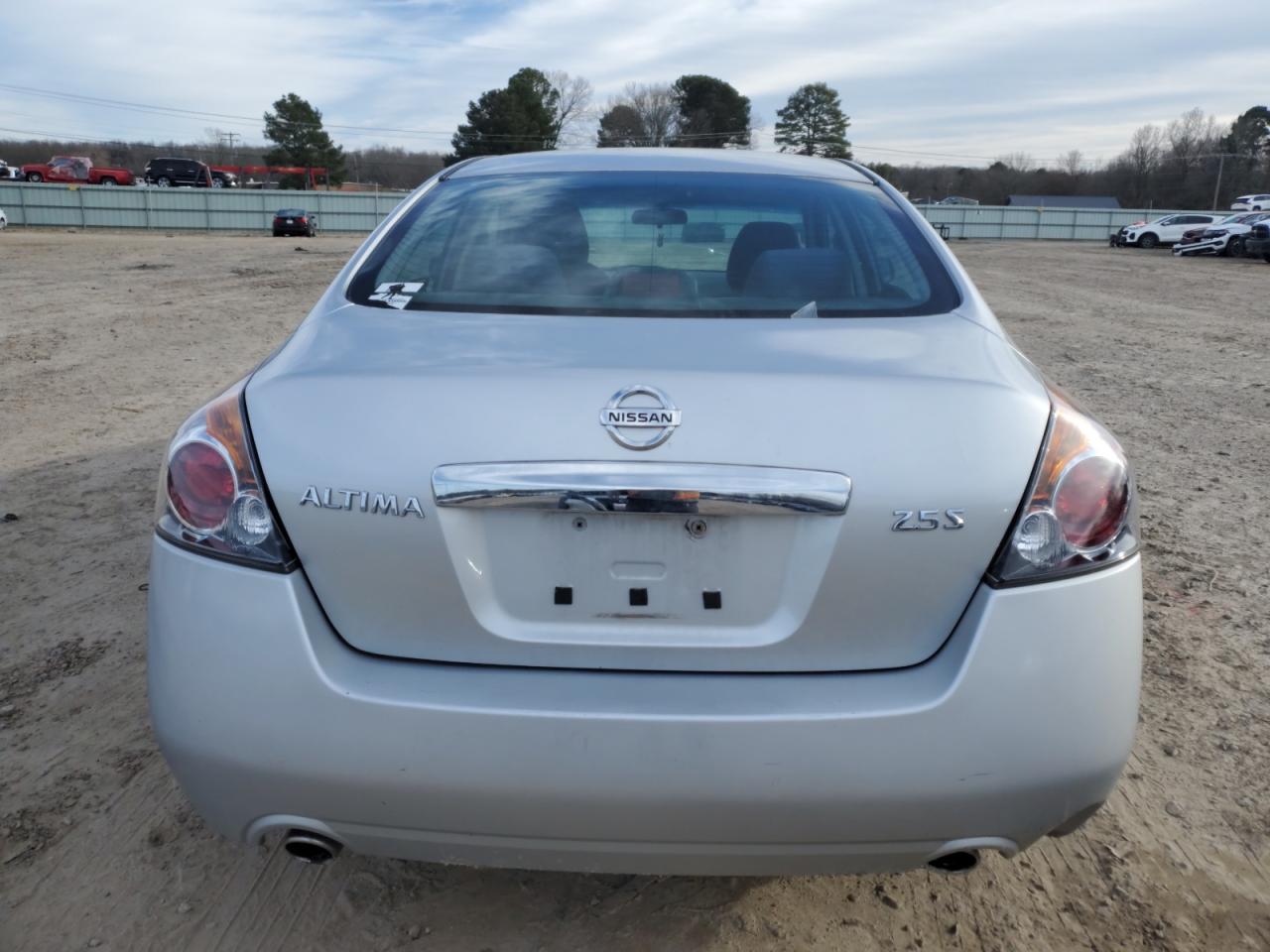 2012 Nissan Altima - Image 6