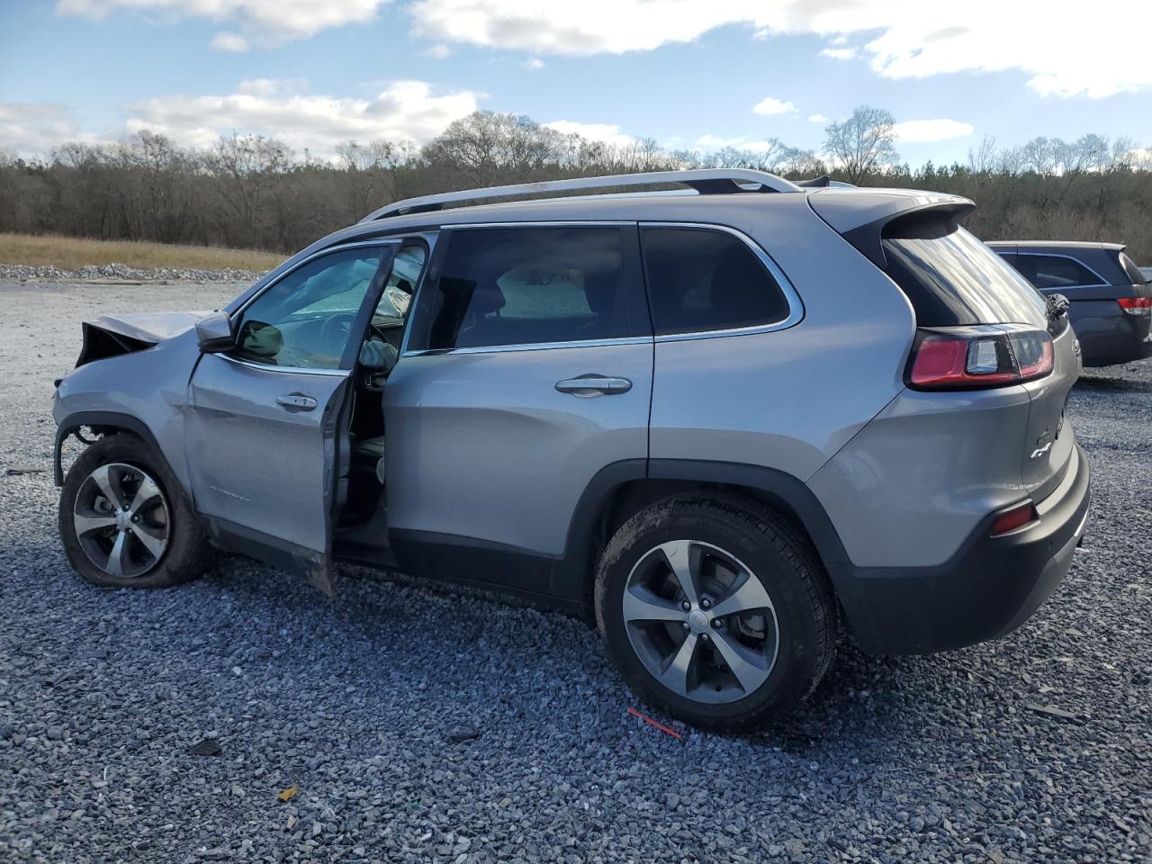 2019 Jeep Grand Cherokee - Image 2