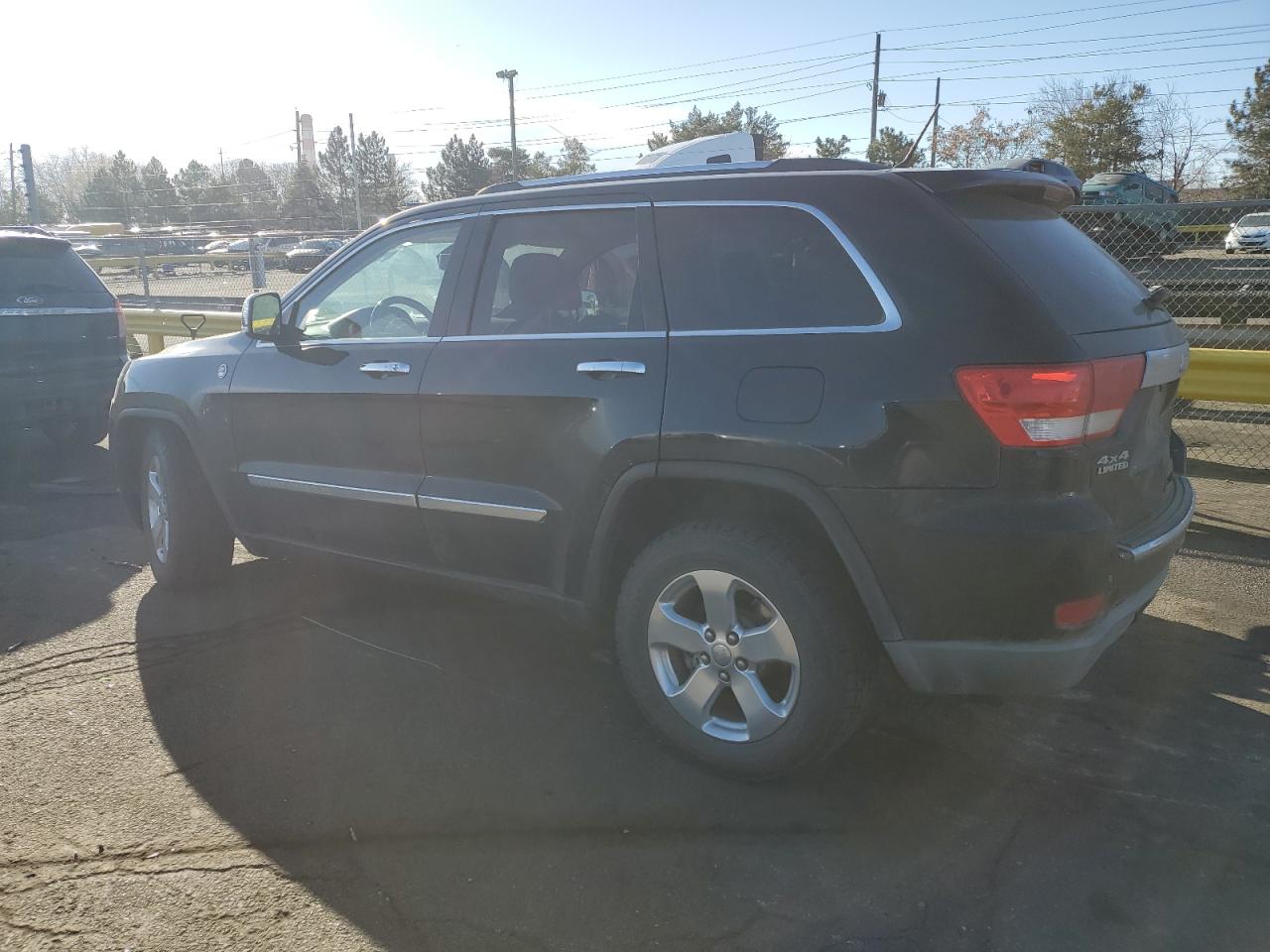 2012 Jeep Grand Cherokee - Image 2