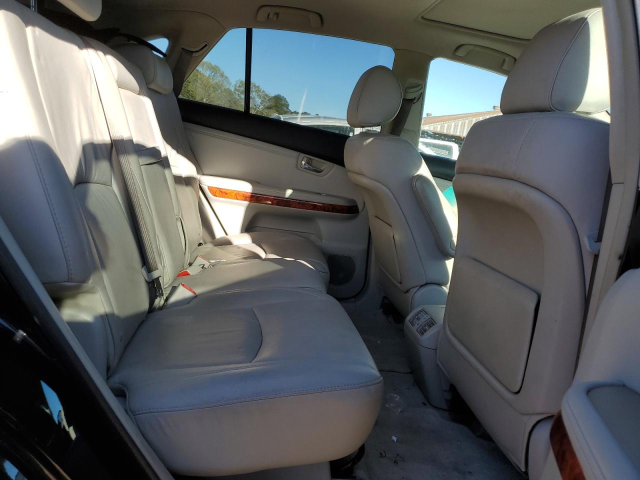 2007 Lexus RX - Image 10