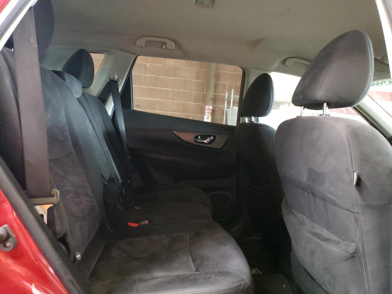 2015 Nissan Rogue - Image 11