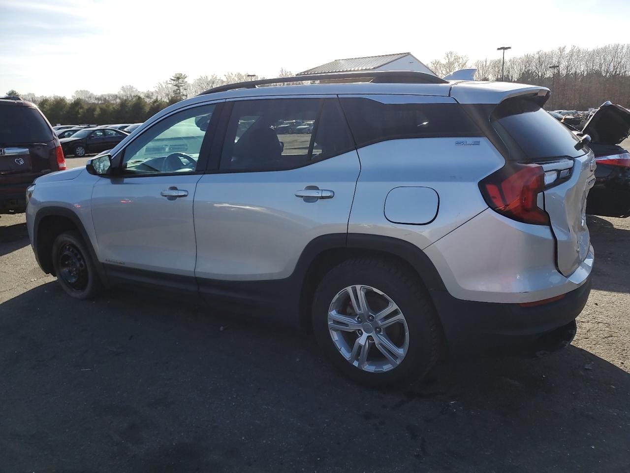 2020 GMC Terrain - Image 2