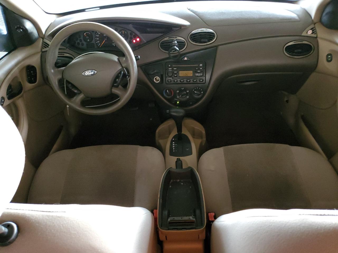 2004 Ford Focus - Image 8