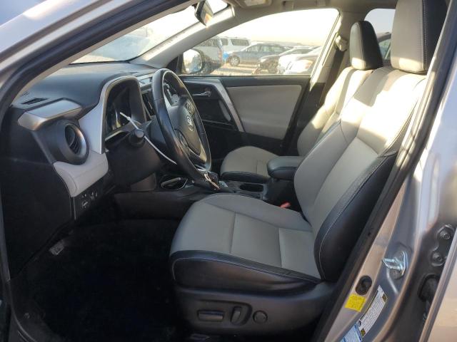  TOYOTA RAV4 2017 Srebrny