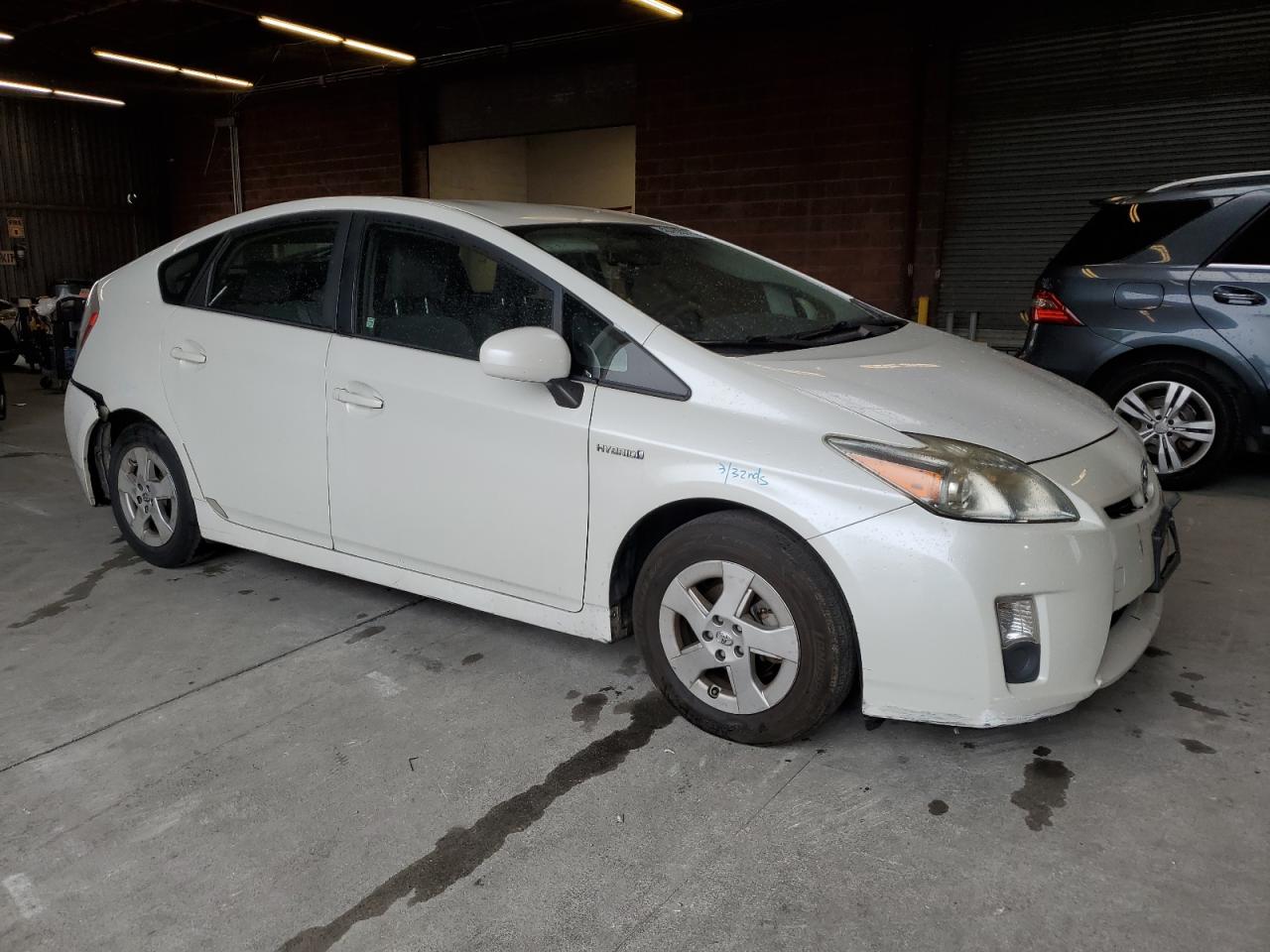 2011 Toyota Prius - Image 4
