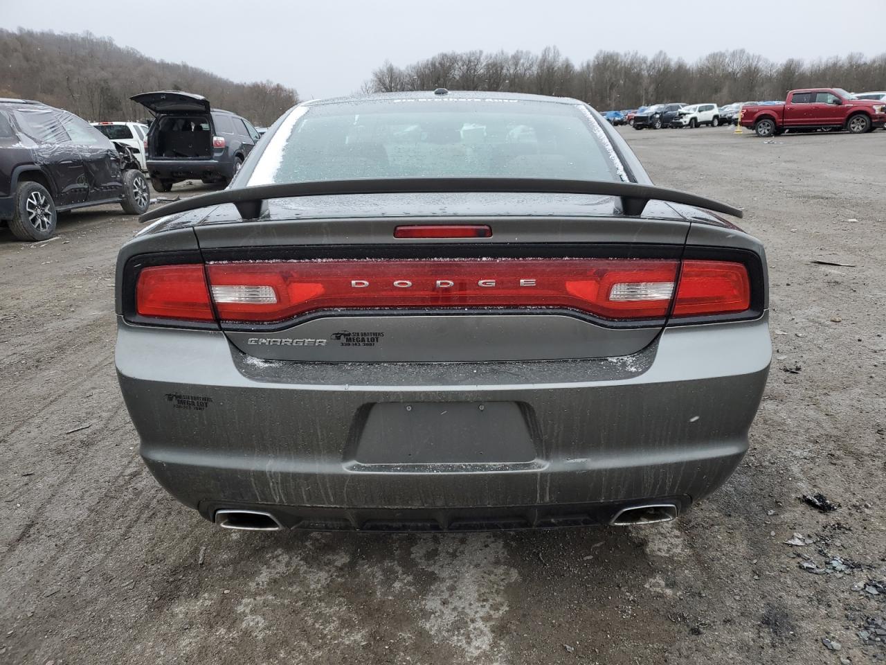 2012 Dodge Charger - Image 6