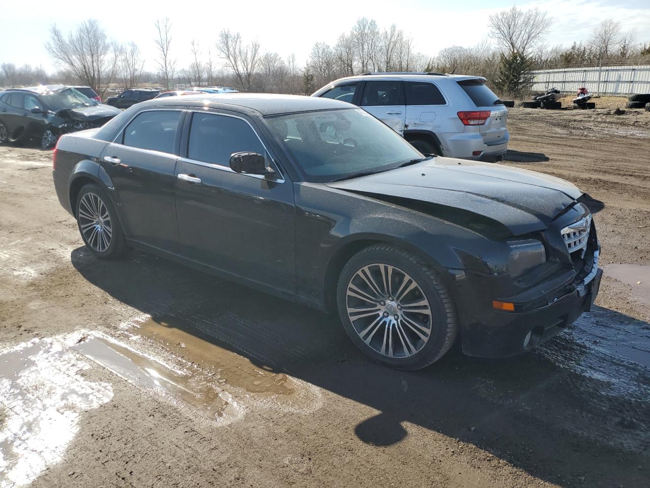 2010 Chrysler 300 - Image 4