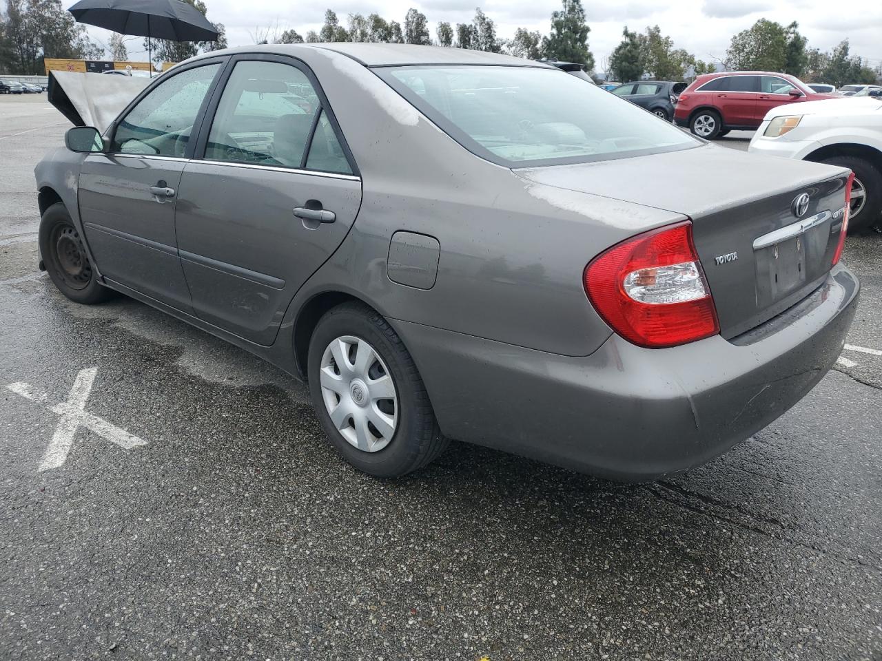 2004 Toyota Camry - Image 2